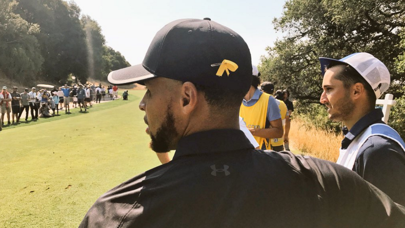 Stephen Curry fires 71 in pro event